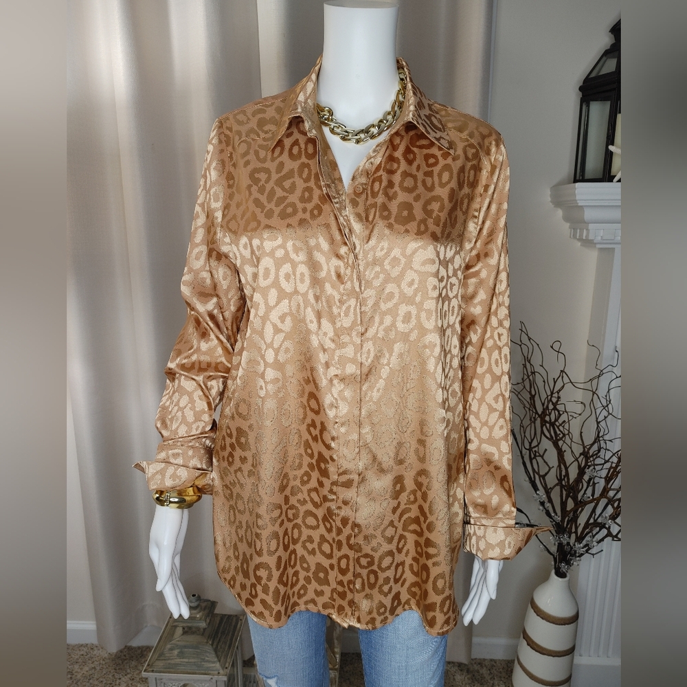 Acoa leopard button up shirt, metallic gold L